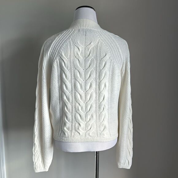 Banana Republic Women’s Gifting Cable Knit Fisherman Sweater Wool Blend Size S - Picture 4 of 14